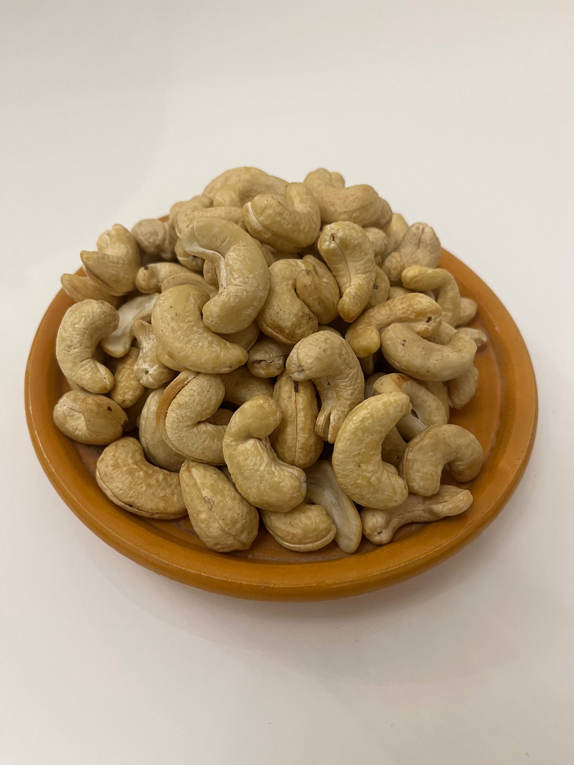 بادام هندی درشت اعلا سایز ۱۸۰